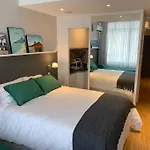 Apartamento Studio Em Ipanema A Menos De 3 Minutos A Pe Da Praia