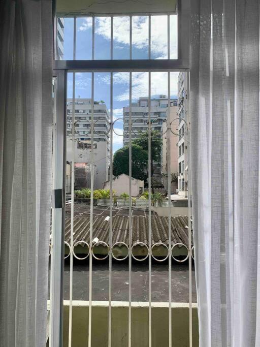 Em Ipanema A Menos De 3 Minutos A Pe Da Apartamento Rio de Janeiro